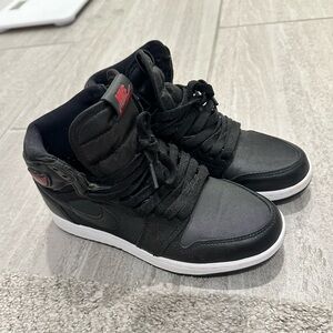 Air Jordan 1 Retro High OG BG 'Black Gym Red'